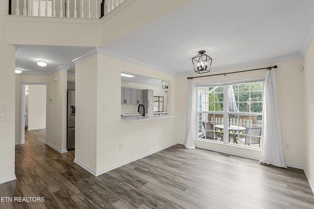 1213 Vale View Rd, Knoxville, TN 37922
