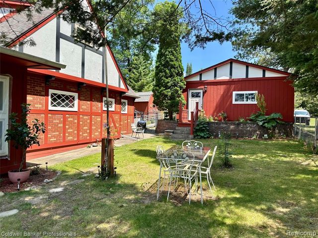 7351 Chain Lake Drive, South Branch, MI 48761