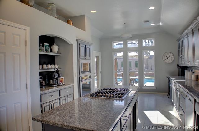 4313 W Detroit Place, Broken Arrow, OK 74012