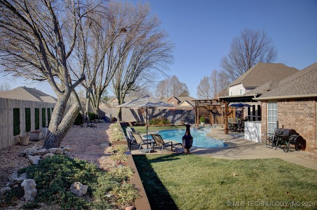 4313 W Detroit Place, Broken Arrow, OK 74012