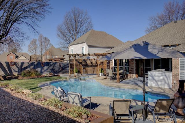 4313 W Detroit Place, Broken Arrow, OK 74012