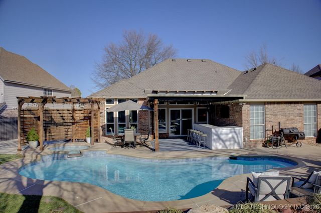 4313 W Detroit Place, Broken Arrow, OK 74012