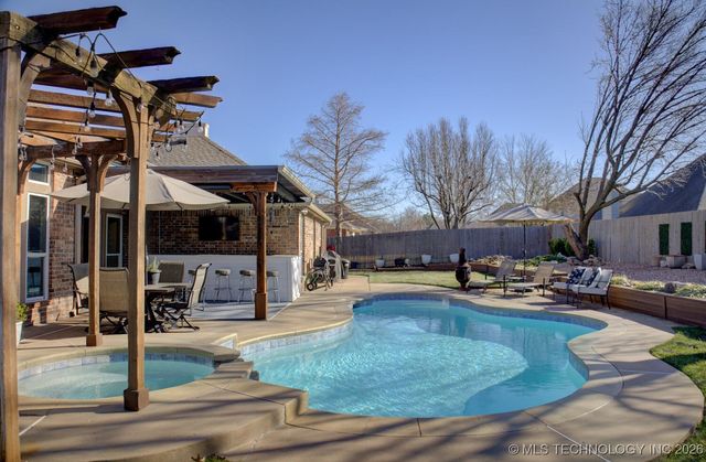 4313 W Detroit Place, Broken Arrow, OK 74012