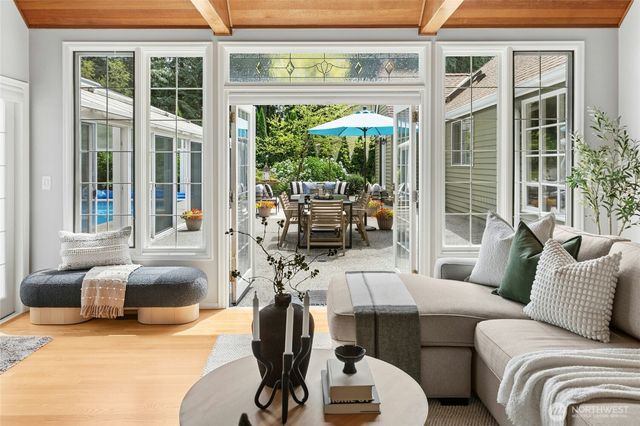 14330 172nd Avenue NE, Redmond, WA 98052