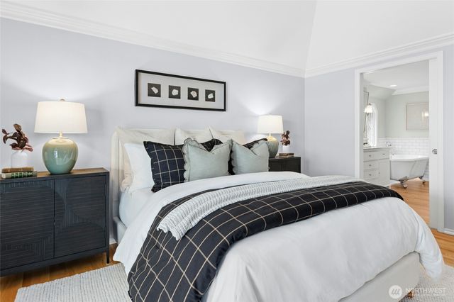 14330 172nd Avenue NE, Redmond, WA 98052