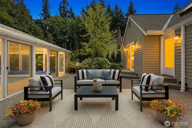 14330 172nd Avenue NE, Redmond, WA 98052