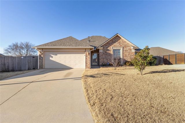 920 SW 38th Street, Moore, OK 73160