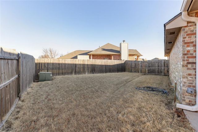 920 SW 38th Street, Moore, OK 73160