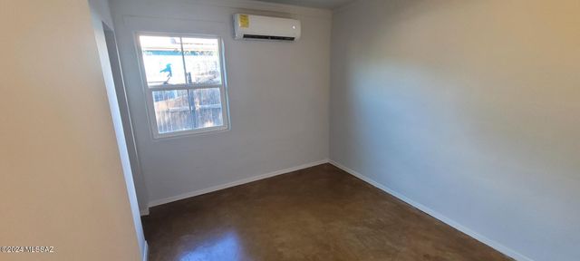 260 E Pastime Road, Tucson, AZ 85705