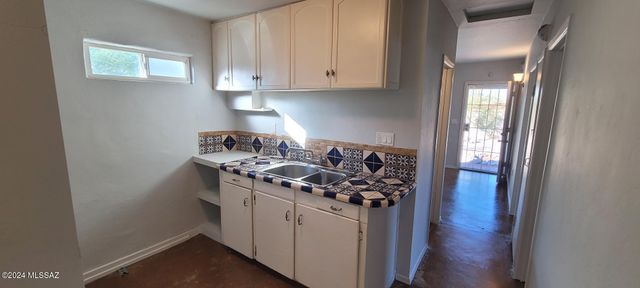 260 E Pastime Road, Tucson, AZ 85705