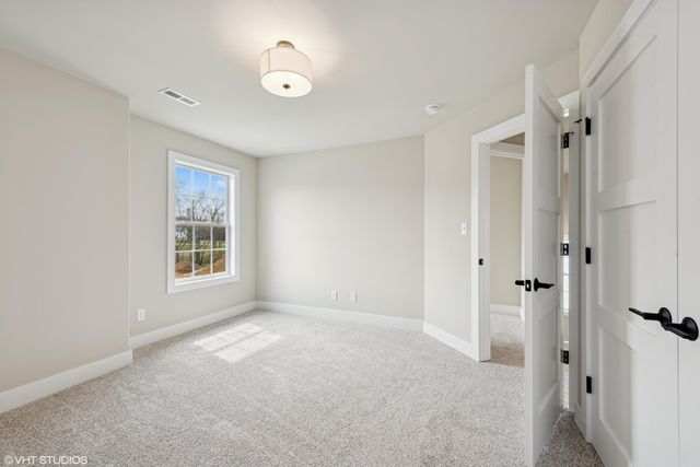 2903 Whispering Brook Lane, Valparaiso, IN 46385