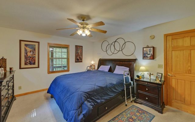 586 Stonebriar Drive, Murphy, NC 28906