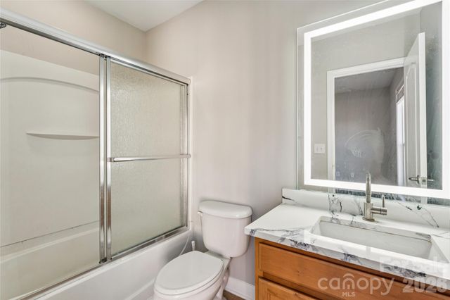 2108 Ayrsley Town Boulevard, Charlotte, NC 28273