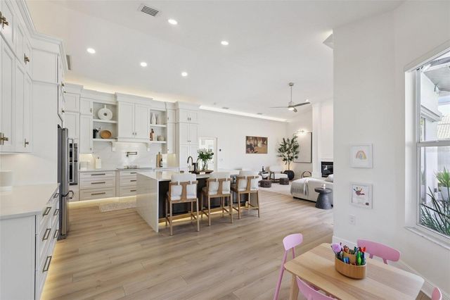 6212 AVENTURA DRIVE, Sarasota, FL 34241