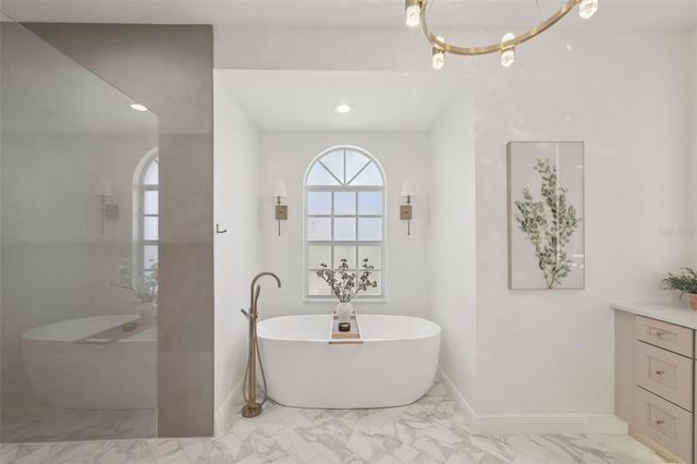 6212 AVENTURA DRIVE, Sarasota, FL 34241