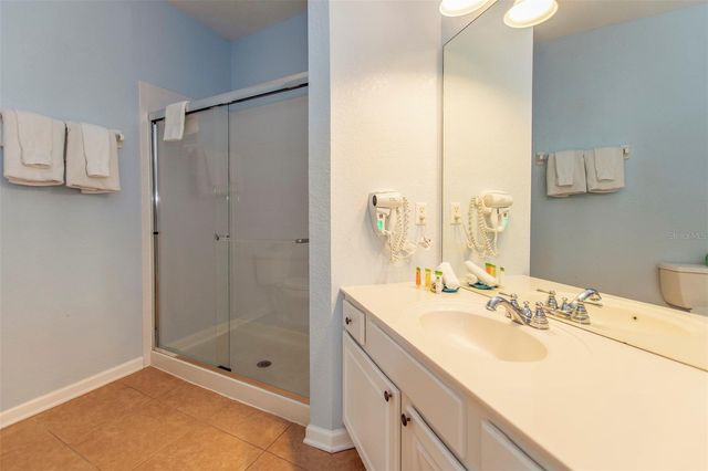 4802 CAYVIEW AVENUE 204, Orlando, FL 32819