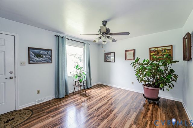 1001 Collingwood Dr, North Prince George, VA 23860