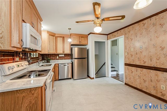 1001 Collingwood Dr, North Prince George, VA 23860