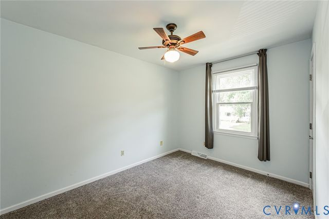 1001 Collingwood Dr, North Prince George, VA 23860
