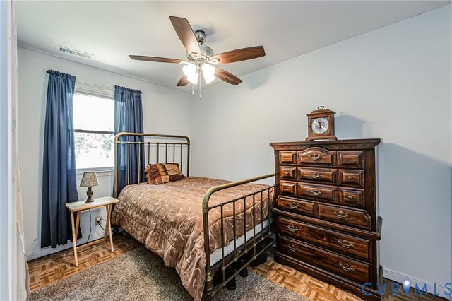 1001 Collingwood Dr, North Prince George, VA 23860