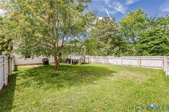 1001 Collingwood Dr, North Prince George, VA 23860