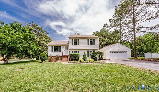 1001 Collingwood Dr, North Prince George, VA 23860