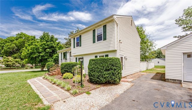 1001 Collingwood Dr, North Prince George, VA 23860