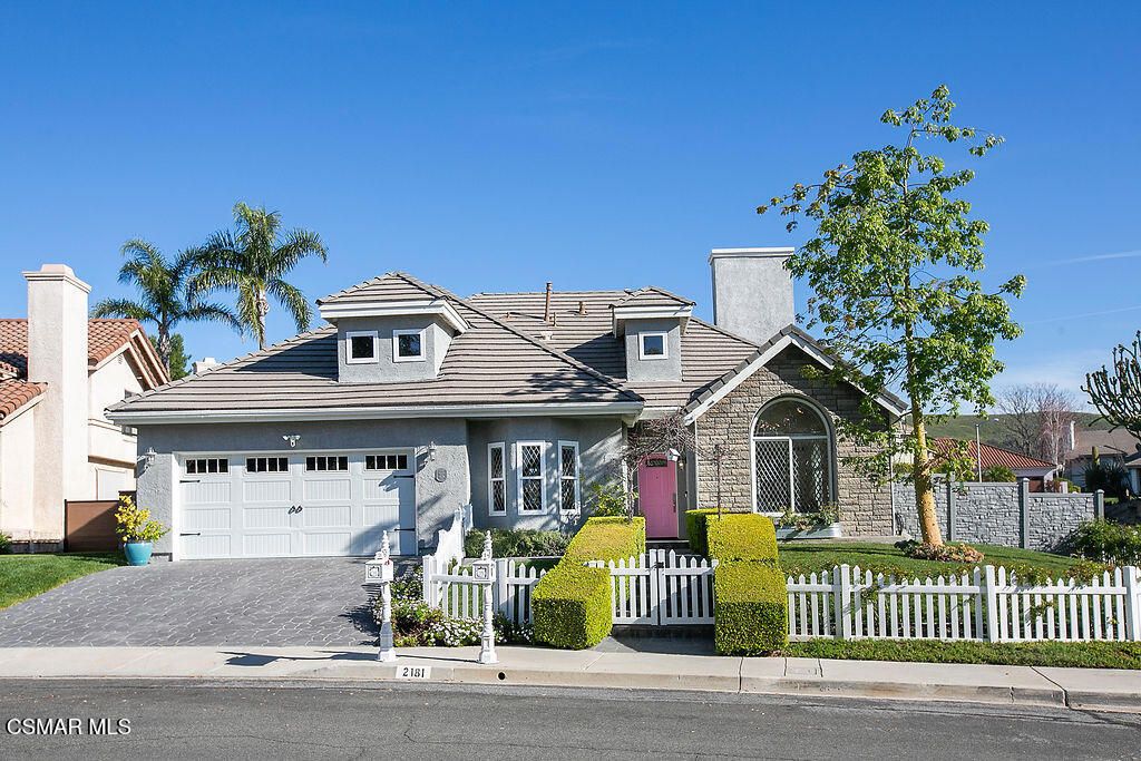 Image 1 of property listing at 2181 Brookfield Drive, Thousand Oaks, CA 91362