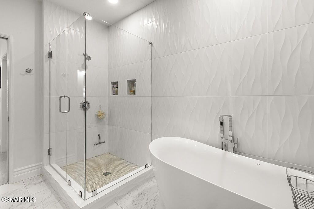 Image 32 of property listing at 2181 Brookfield Drive, Thousand Oaks, CA 91362