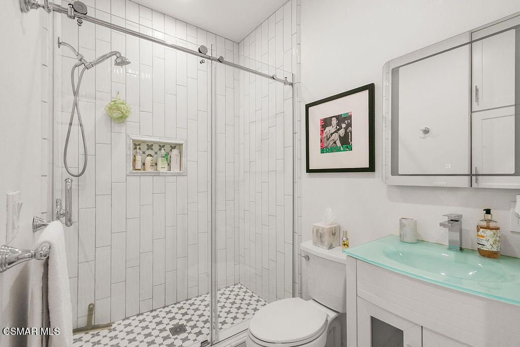 Image 37 of property listing at 2181 Brookfield Drive, Thousand Oaks, CA 91362