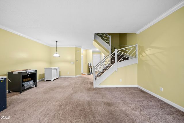 6115 Highcastle Court, Raleigh, NC 27613