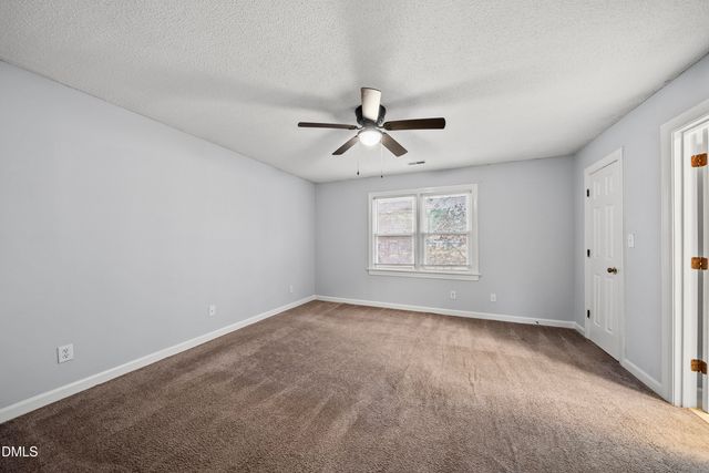 6115 Highcastle Court, Raleigh, NC 27613