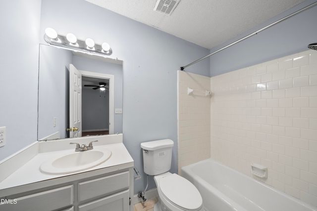 6115 Highcastle Court, Raleigh, NC 27613