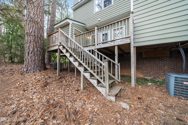 6115 Highcastle Court, Raleigh, NC 27613