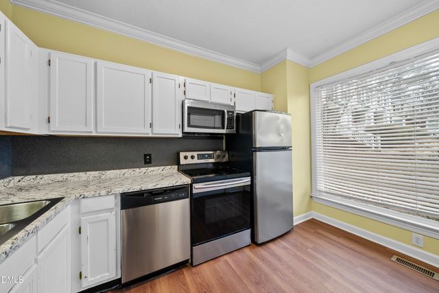 6115 Highcastle Court, Raleigh, NC 27613