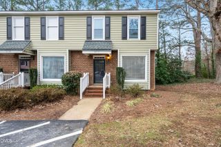 6115 Highcastle Court, Raleigh, NC 27613