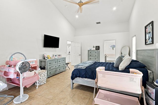 680 MANHATTAN Street E, Lehigh Acres, FL 33974