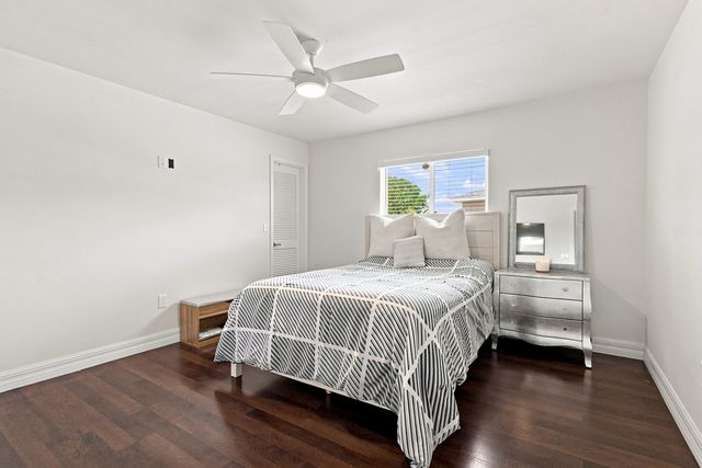 680 MANHATTAN Street E, Lehigh Acres, FL 33974