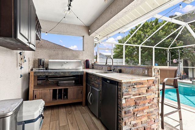 680 MANHATTAN Street E, Lehigh Acres, FL 33974