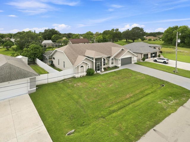 680 MANHATTAN Street E, Lehigh Acres, FL 33974