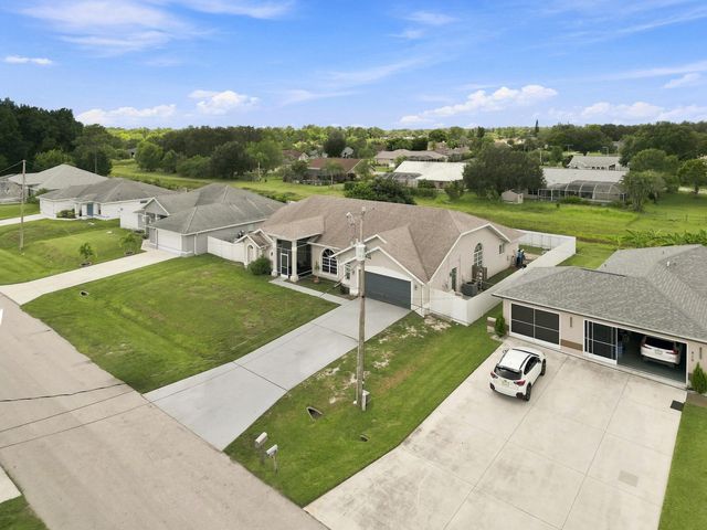 680 MANHATTAN Street E, Lehigh Acres, FL 33974