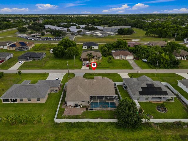680 MANHATTAN Street E, Lehigh Acres, FL 33974
