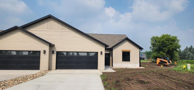 117 Altavista Drive, Detroit Lakes, MN 56501