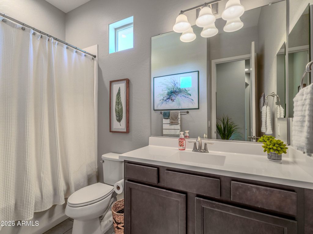 Image 24 of property listing at 4429 E Skousen Street, Gilbert, AZ 85295