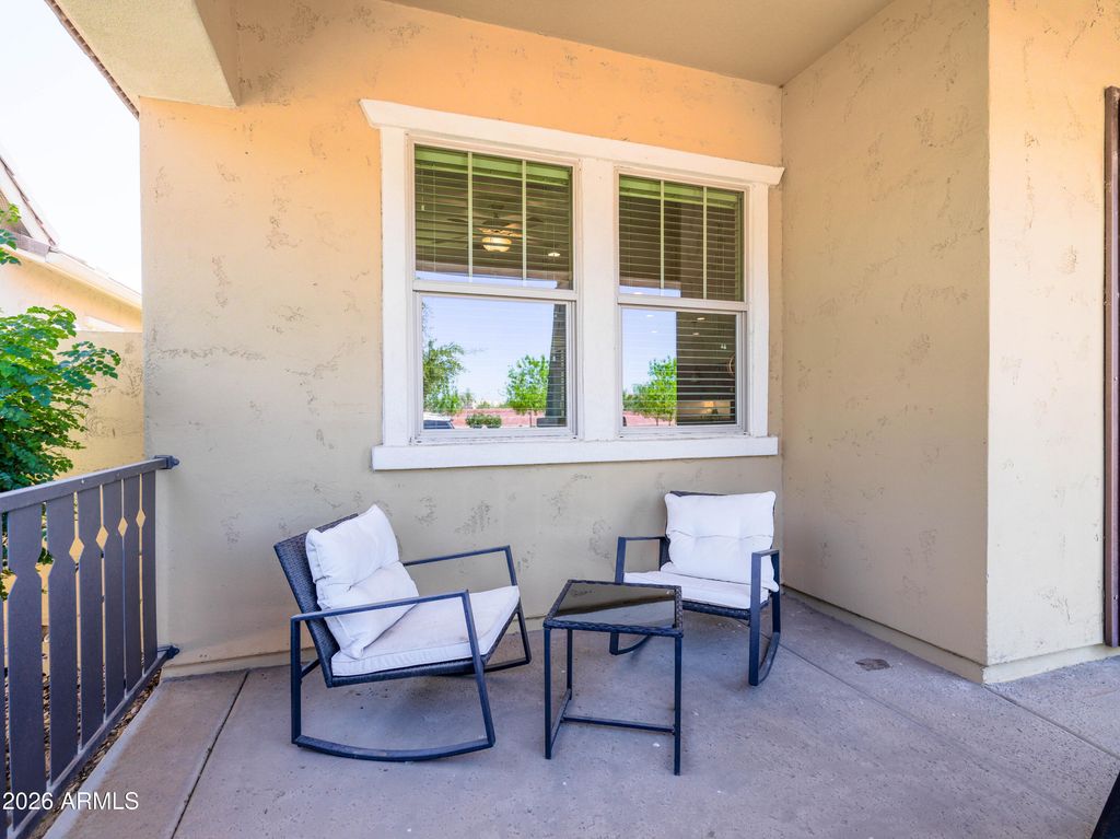 Image 9 of property listing at 4429 E Skousen Street, Gilbert, AZ 85295