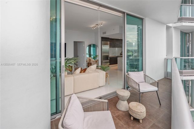 900 Biscayne Blvd 4412, Miami, FL 33132