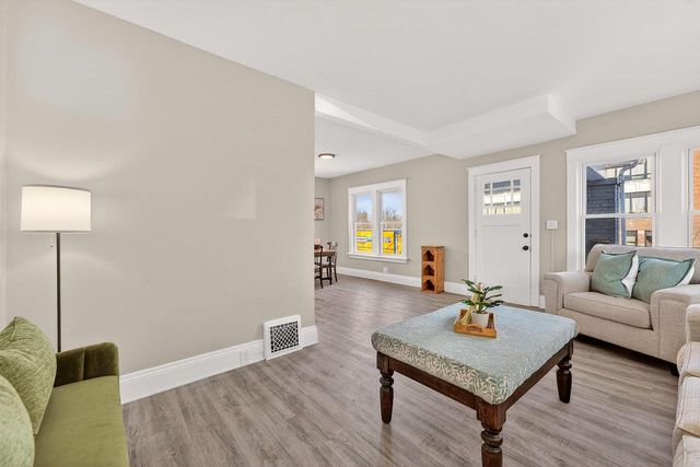 2343 Mohr AVENUE, Racine, WI 53405