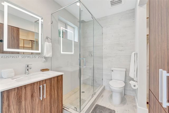 617 NE 14th Ave, Fort Lauderdale, FL 33304