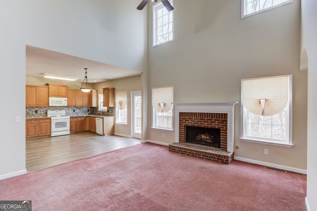 6925 River Island Circle, Buford, GA 30518