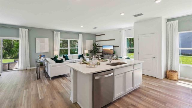 10549 TUCKER ROAD, Weeki Wachee, FL 34613